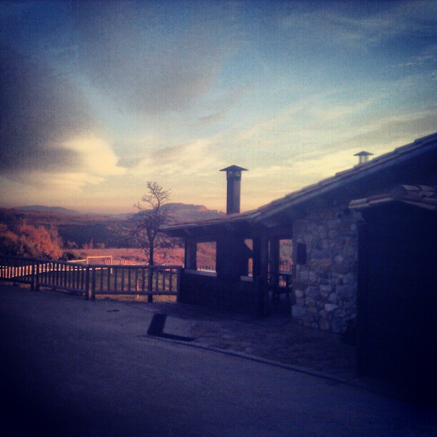 I am in this remote village in spain. Try Googling I am @ 42.12901 N 1.52915 E http://maps.google.com/maps?q=loc:42.12901,1.52915