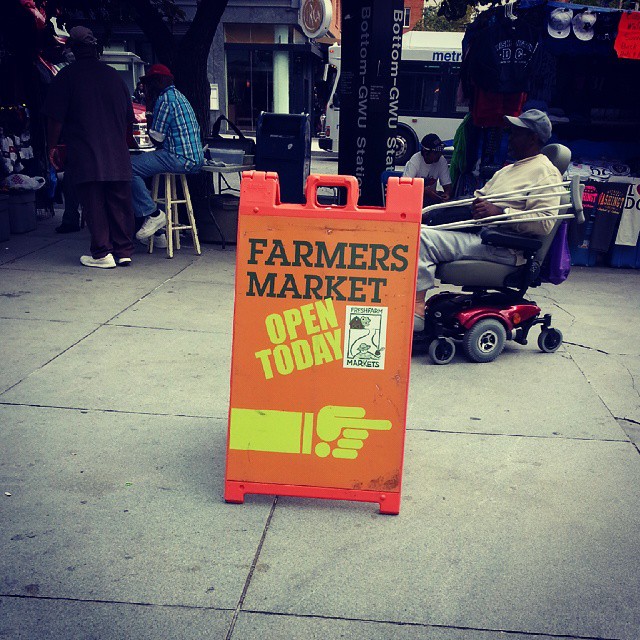 DC has so many farmers markets (ಸಂತೆ)