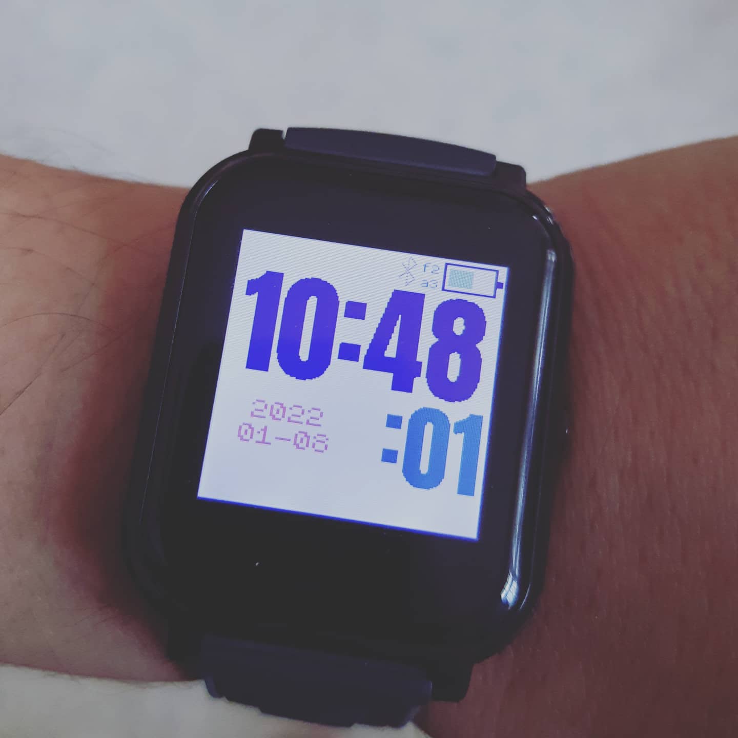 Looks like a good alternative to my pebble time.  Do you want to guess?